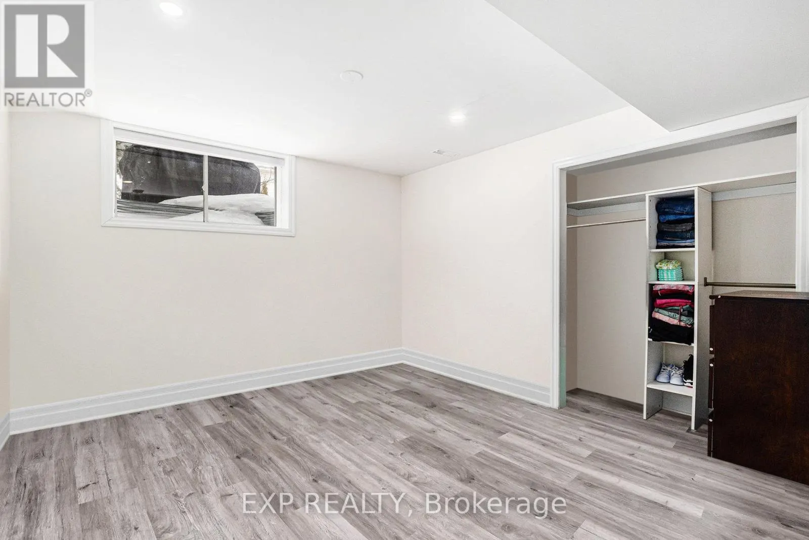 182 SUNITA CRESCENT