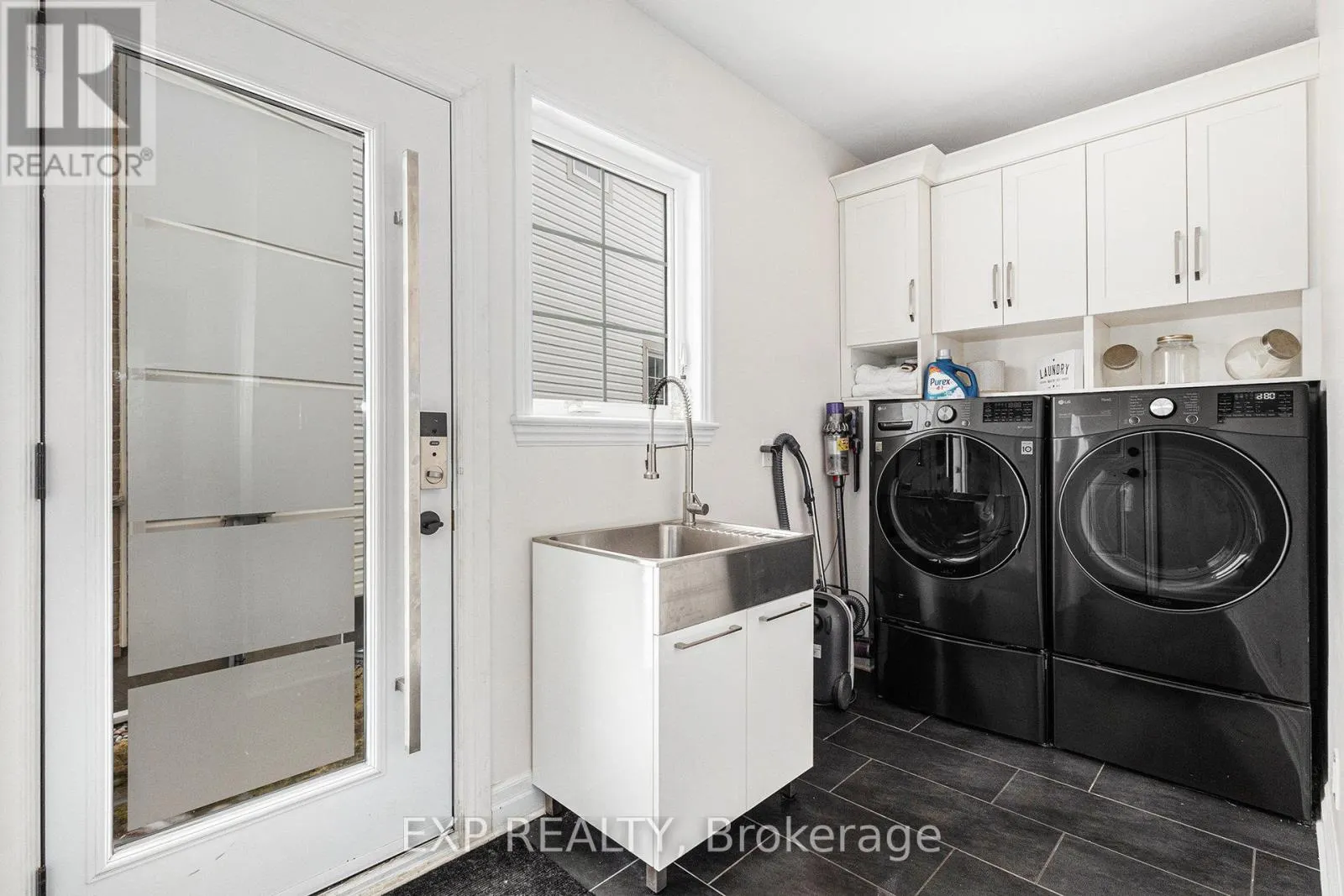 182 SUNITA CRESCENT