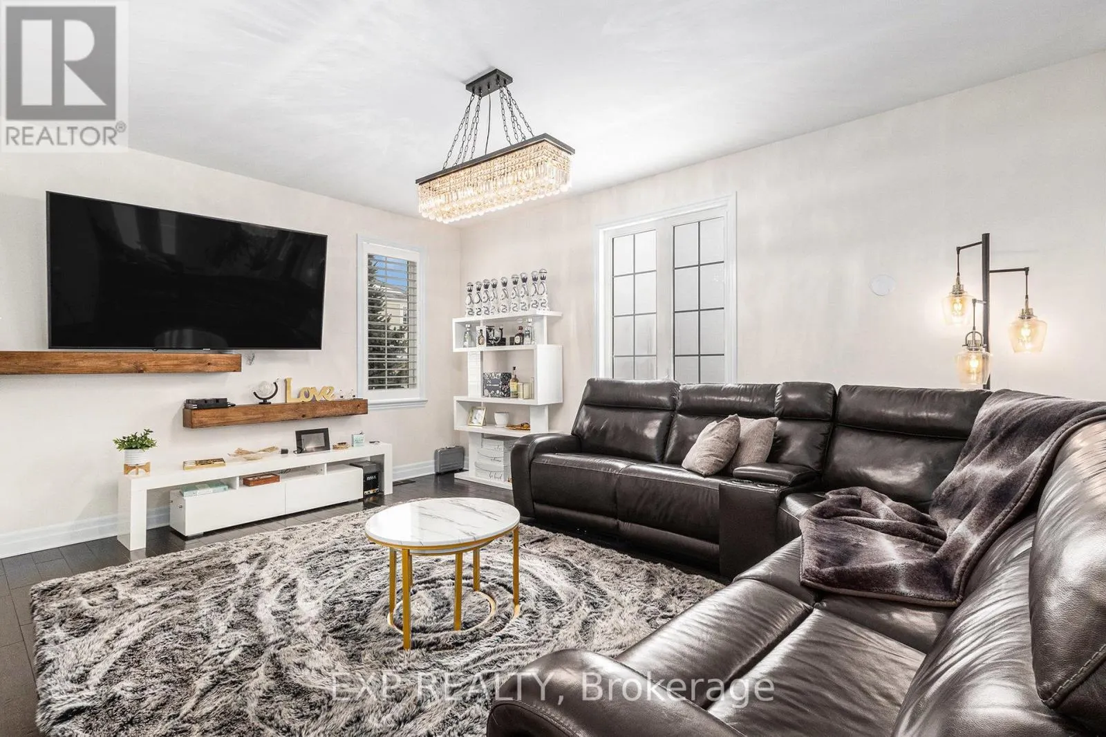 182 SUNITA CRESCENT