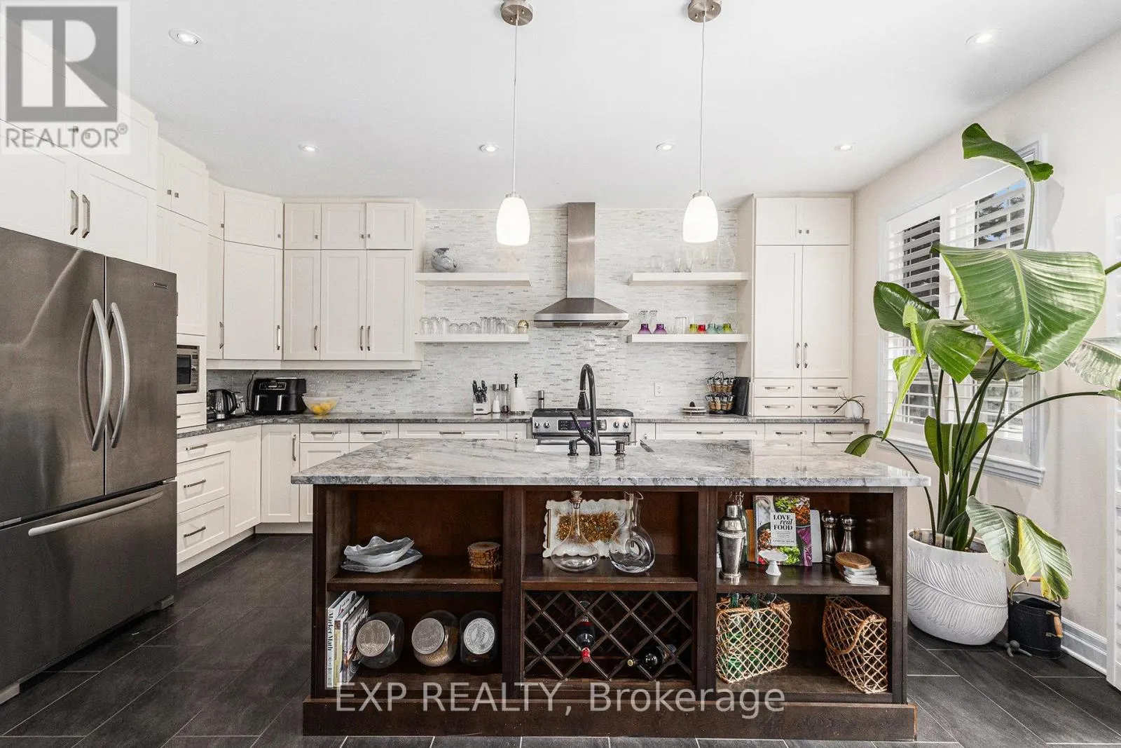 182 SUNITA CRESCENT