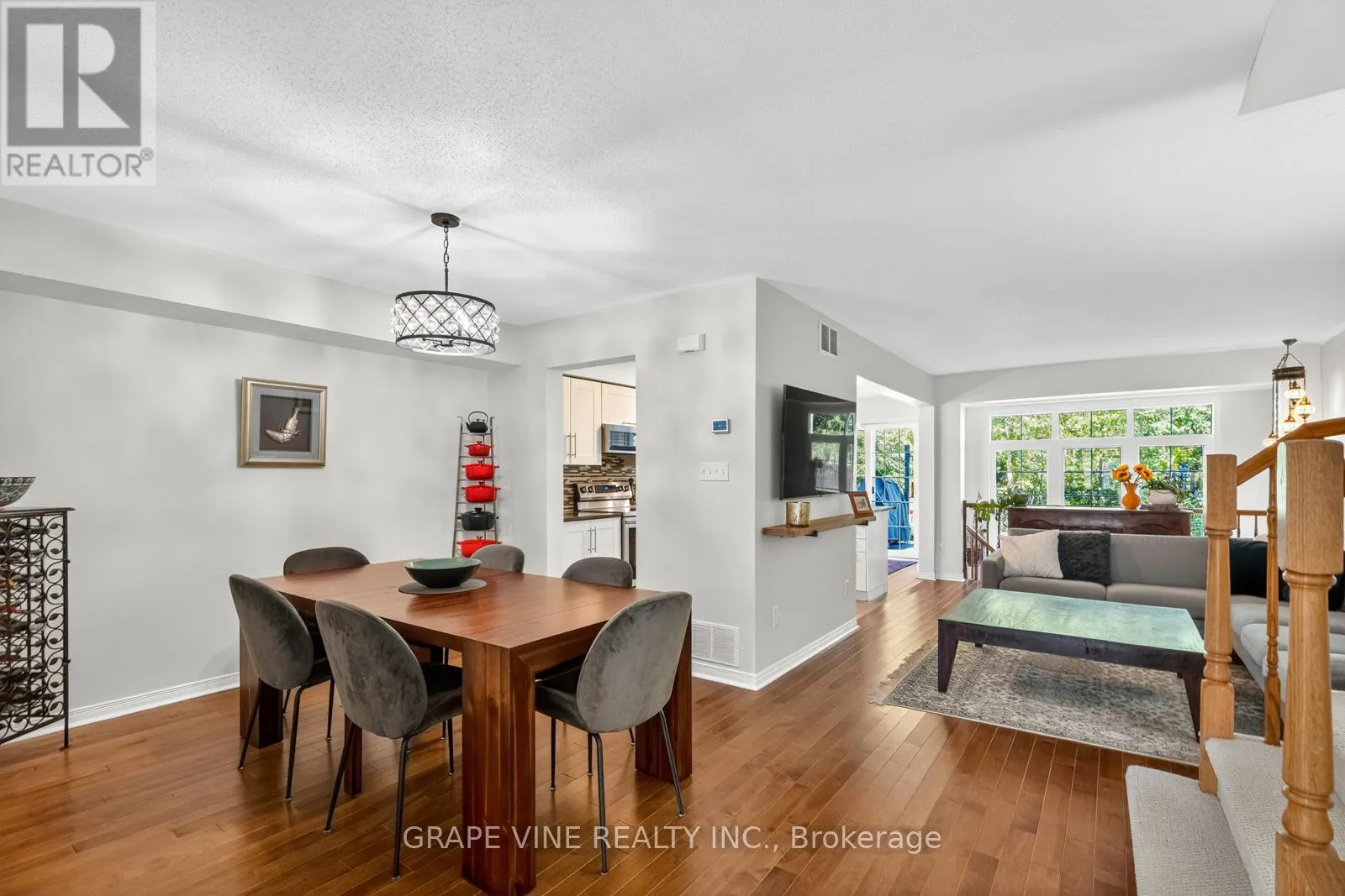 19 FIELDBERRY PRIVATE