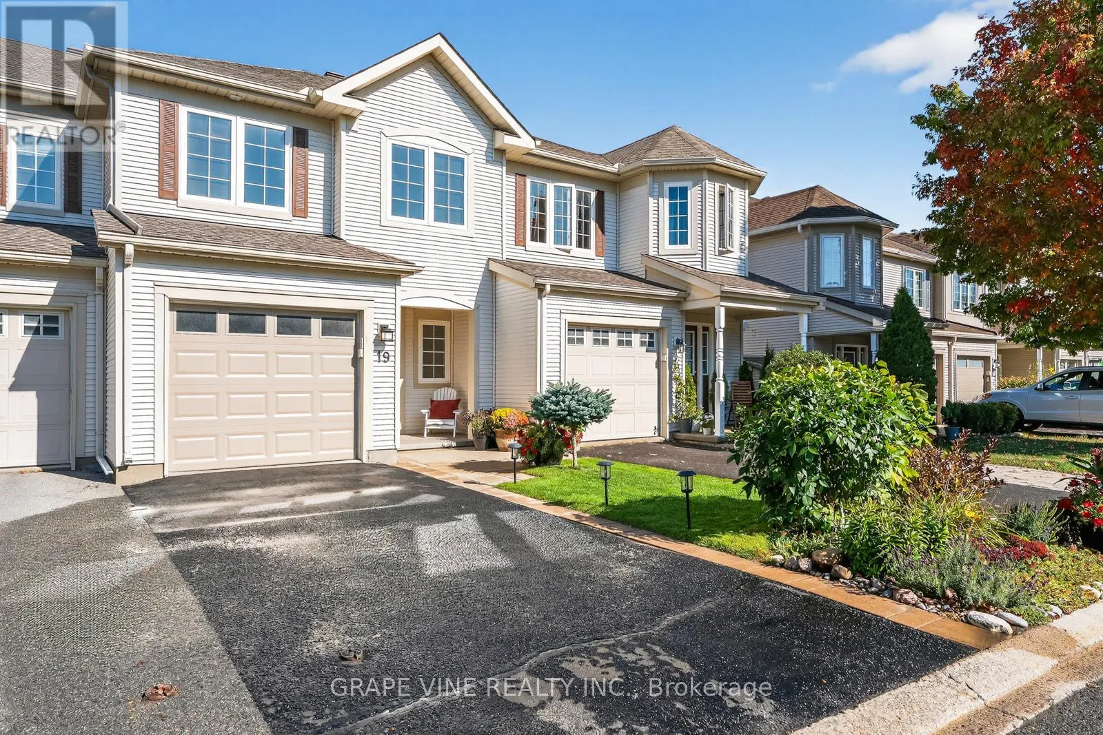 19 FIELDBERRY PRIVATE