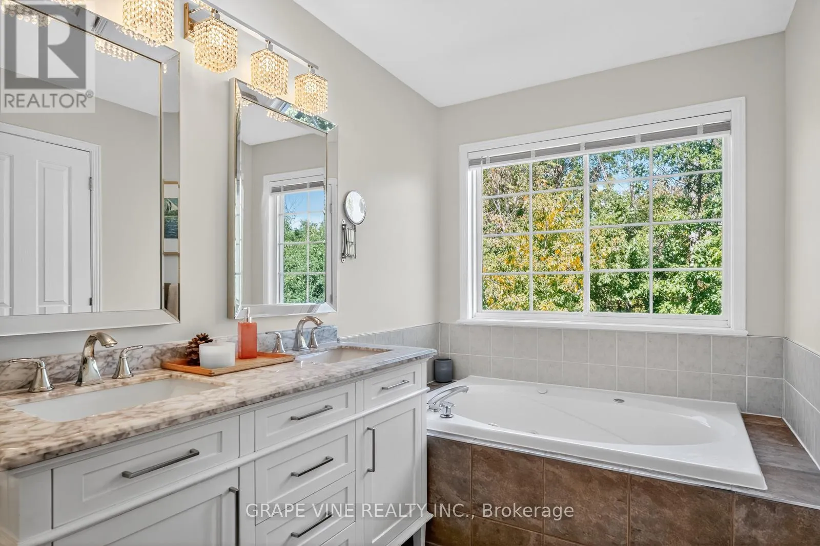 19 FIELDBERRY PRIVATE