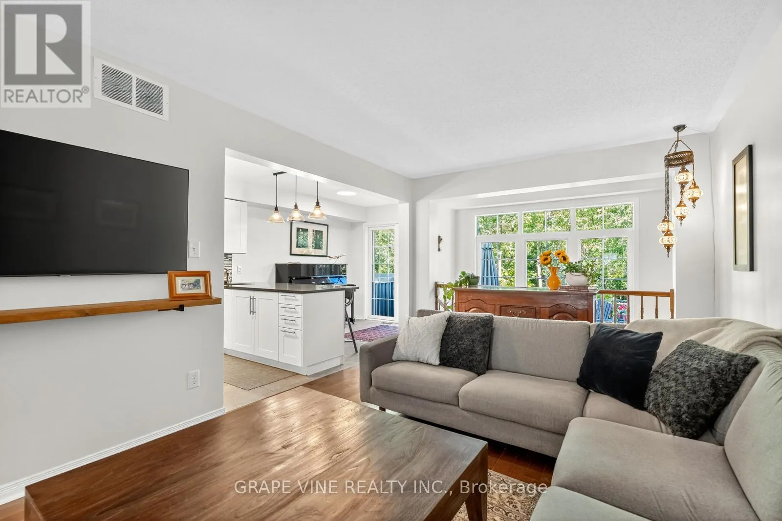 19 FIELDBERRY PRIVATE