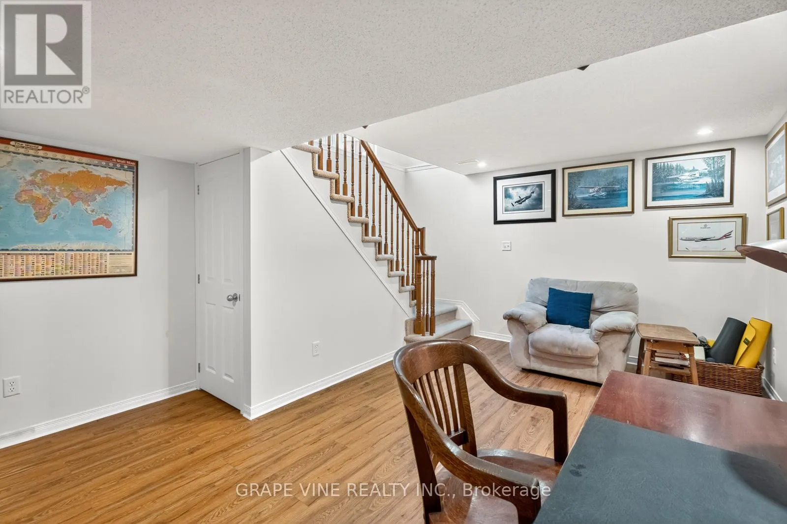 19 FIELDBERRY PRIVATE