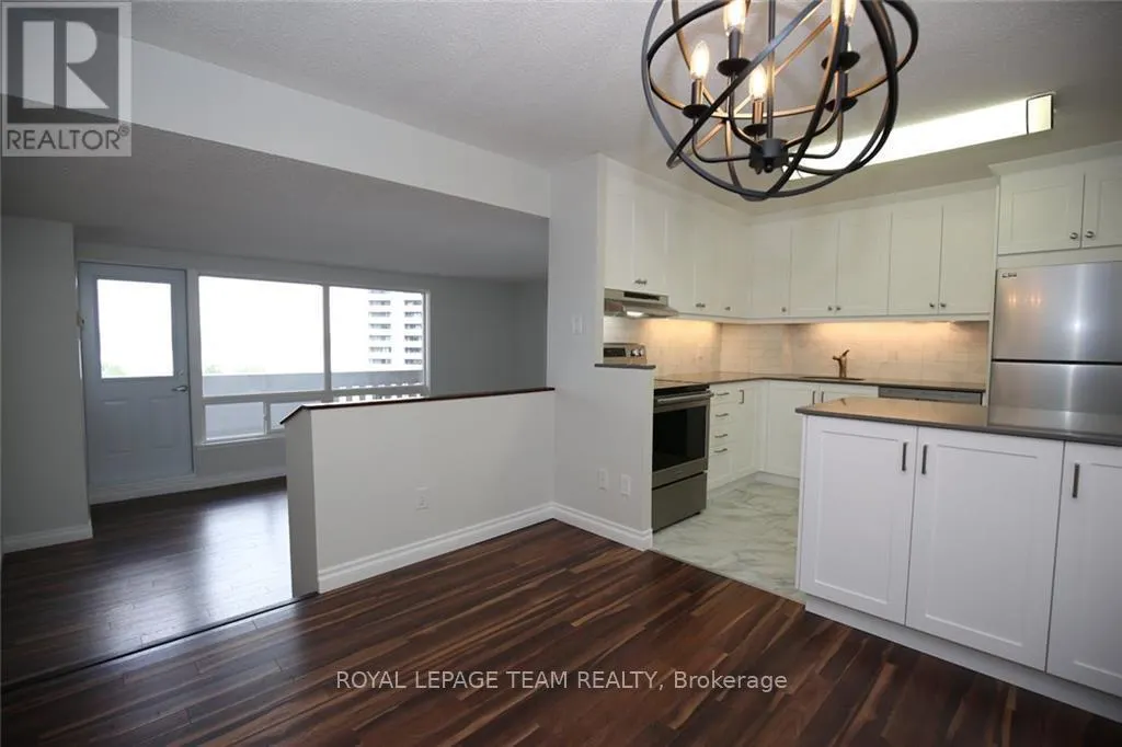 1003 - 1100 AMBLESIDE DRIVE
