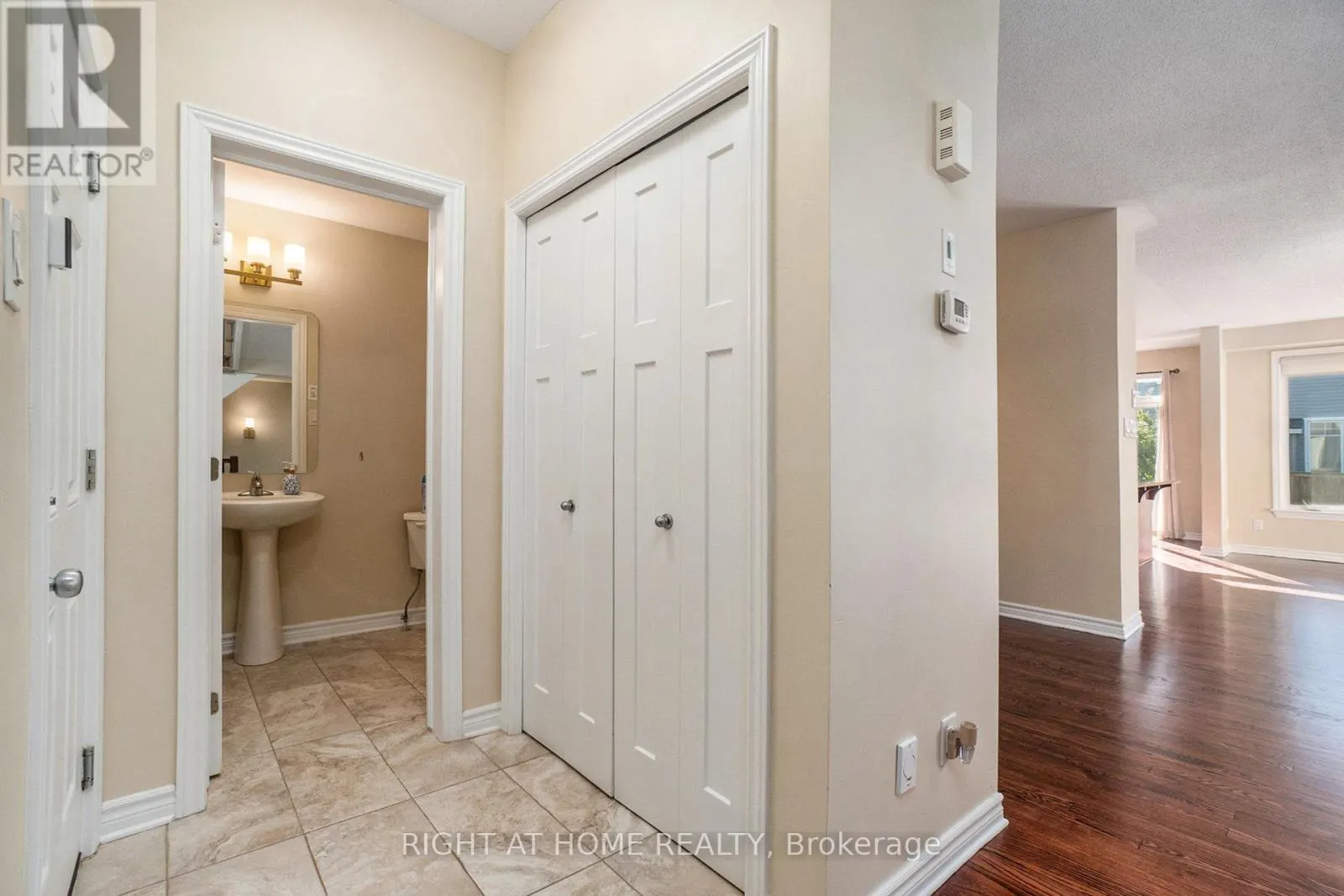 928 BUNCHBERRY WAY
