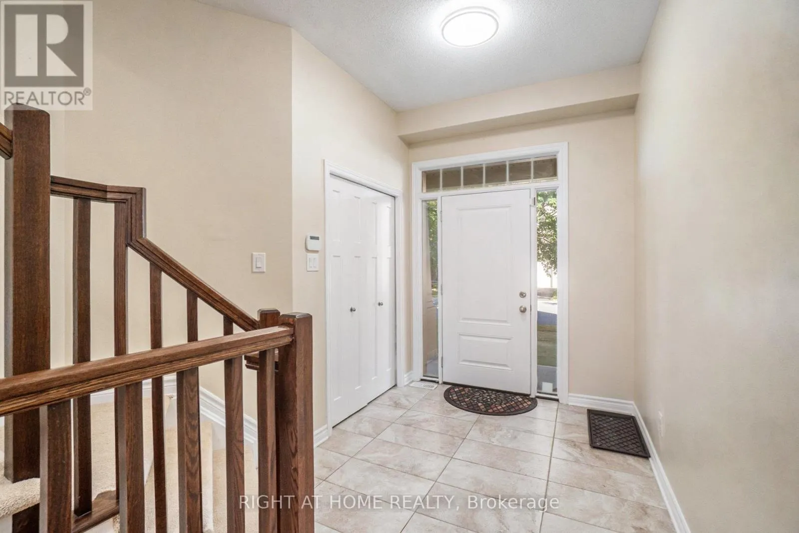 928 BUNCHBERRY WAY