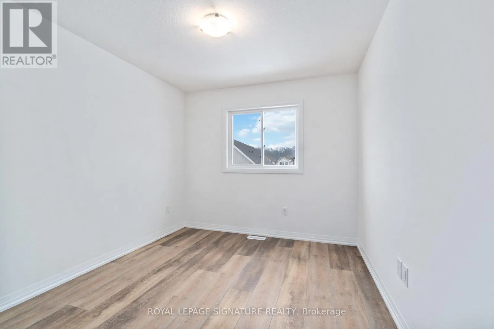 126 BUR OAK DRIVE