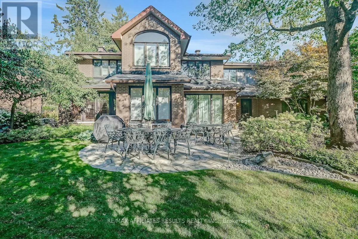 30 PENTLAND CRESCENT