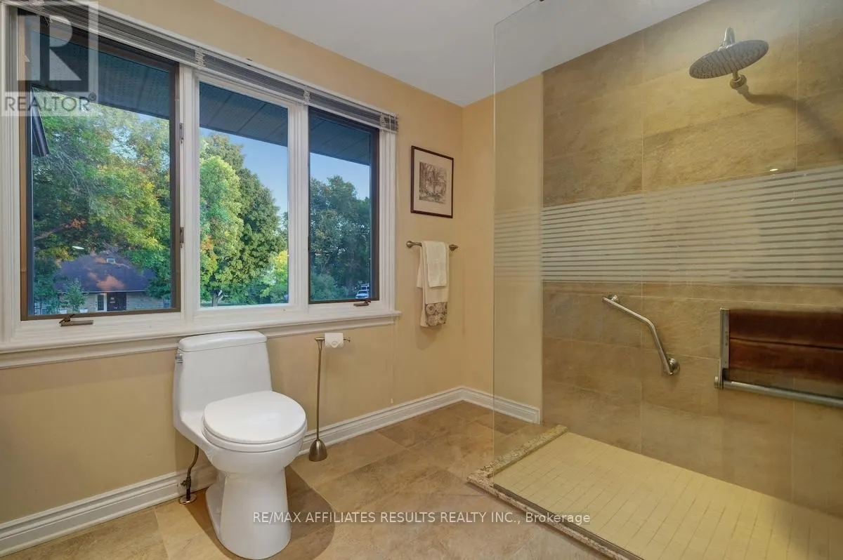 30 PENTLAND CRESCENT