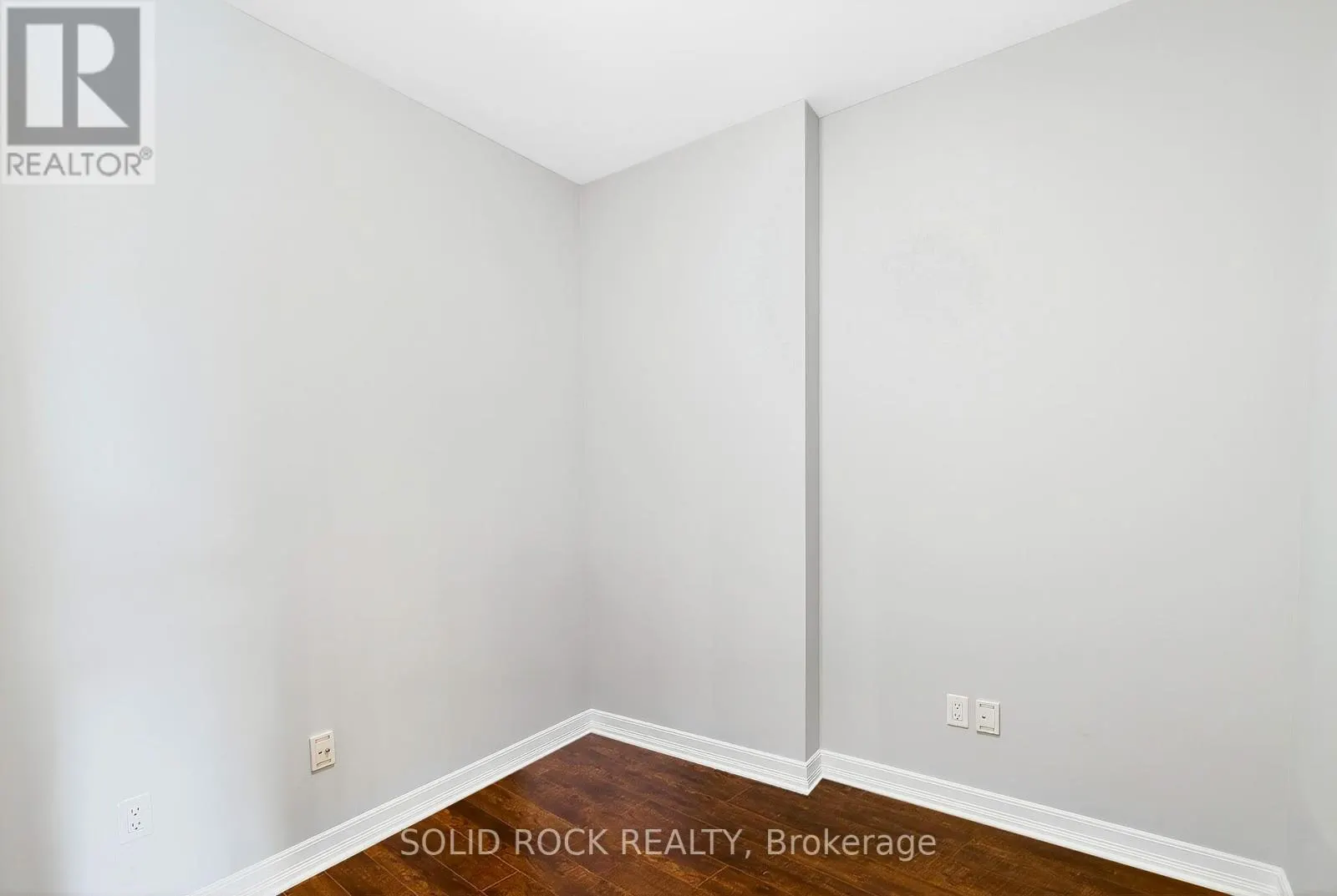 703 - 238 BESSERER STREET