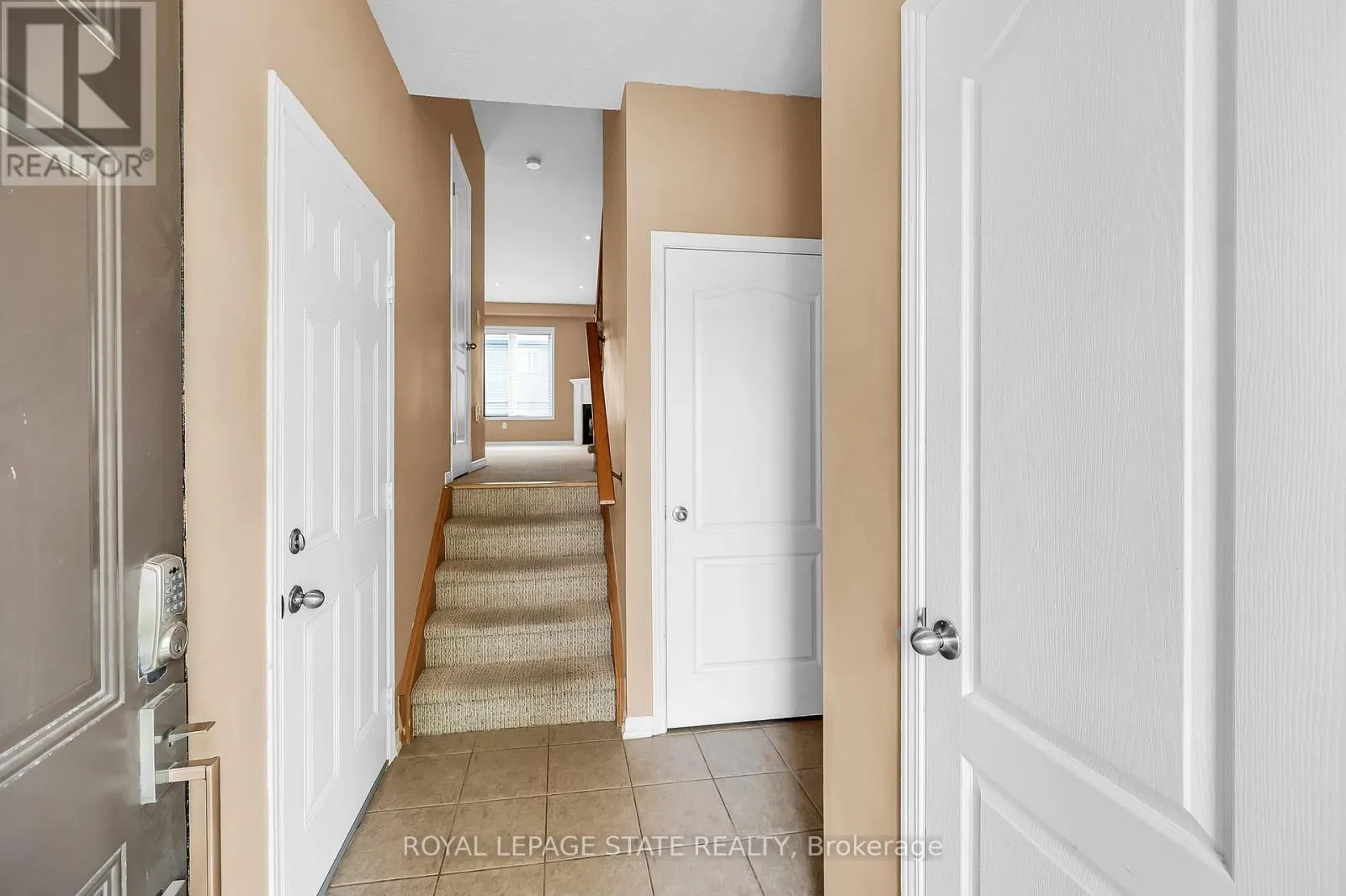 24 - 170 PALACEBEACH TRAIL