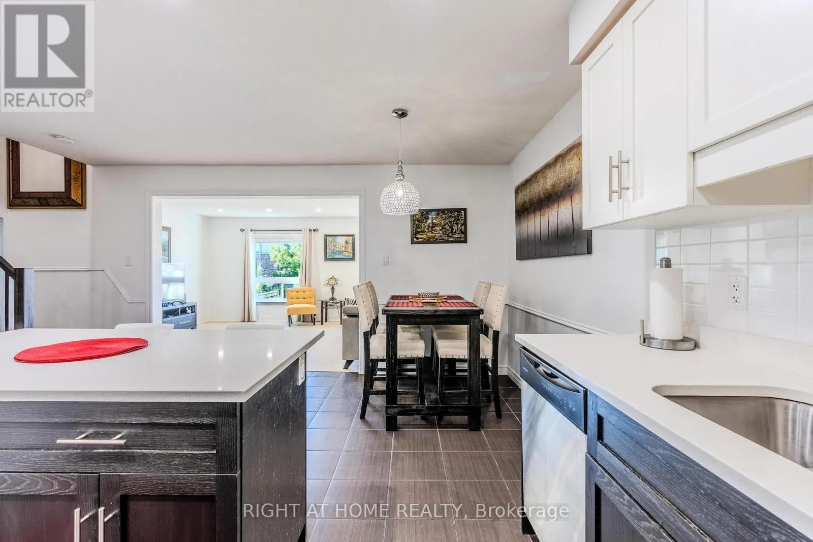 26 - 14 AMOS DRIVE