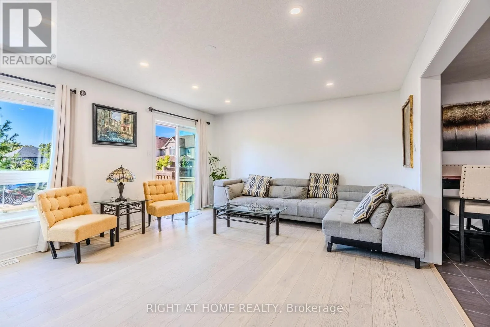 26 - 14 AMOS DRIVE