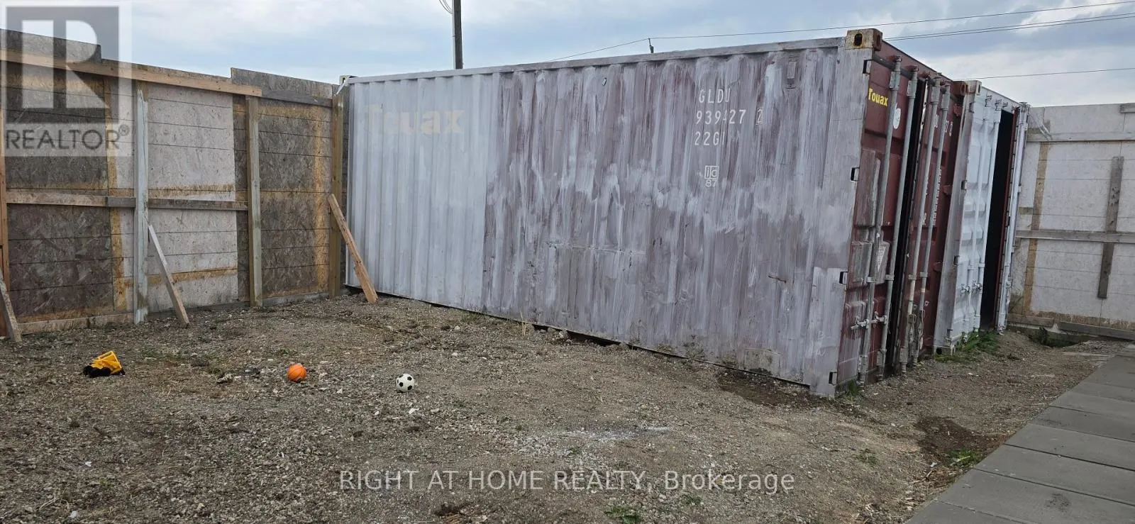 1501 PLANK ROAD