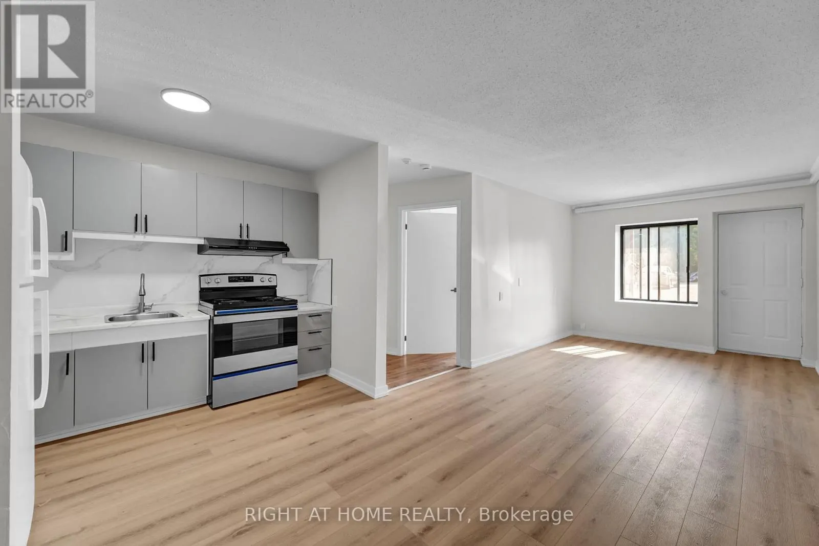 3 - 6 JOHN STREET S