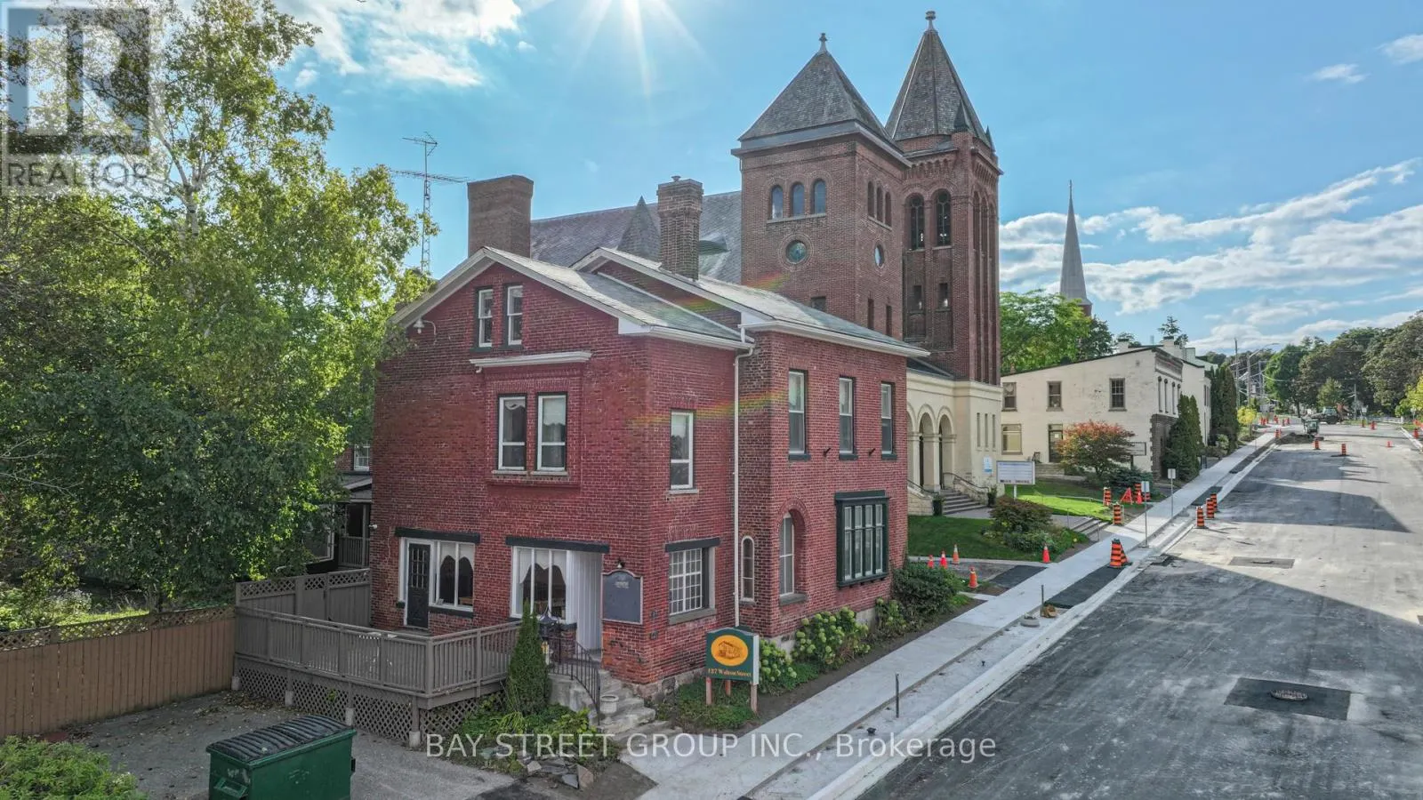 127 WALTON STREET