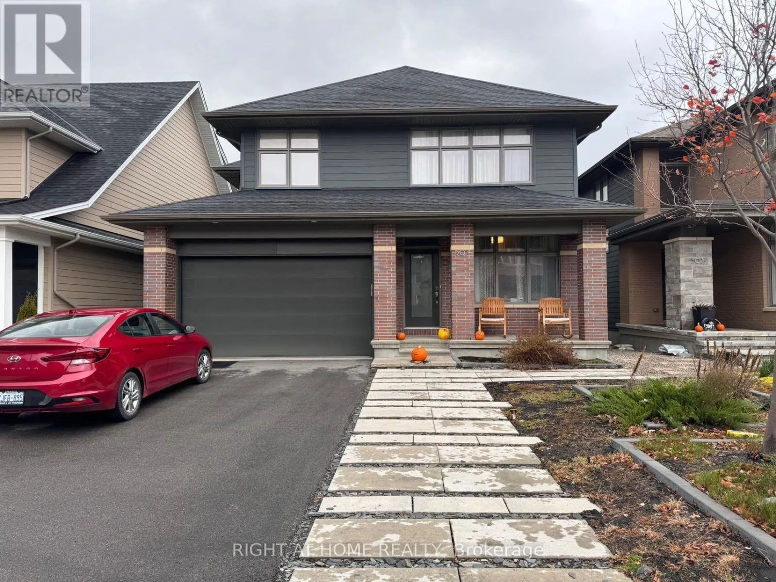 505 BRECCIA HEIGHTS