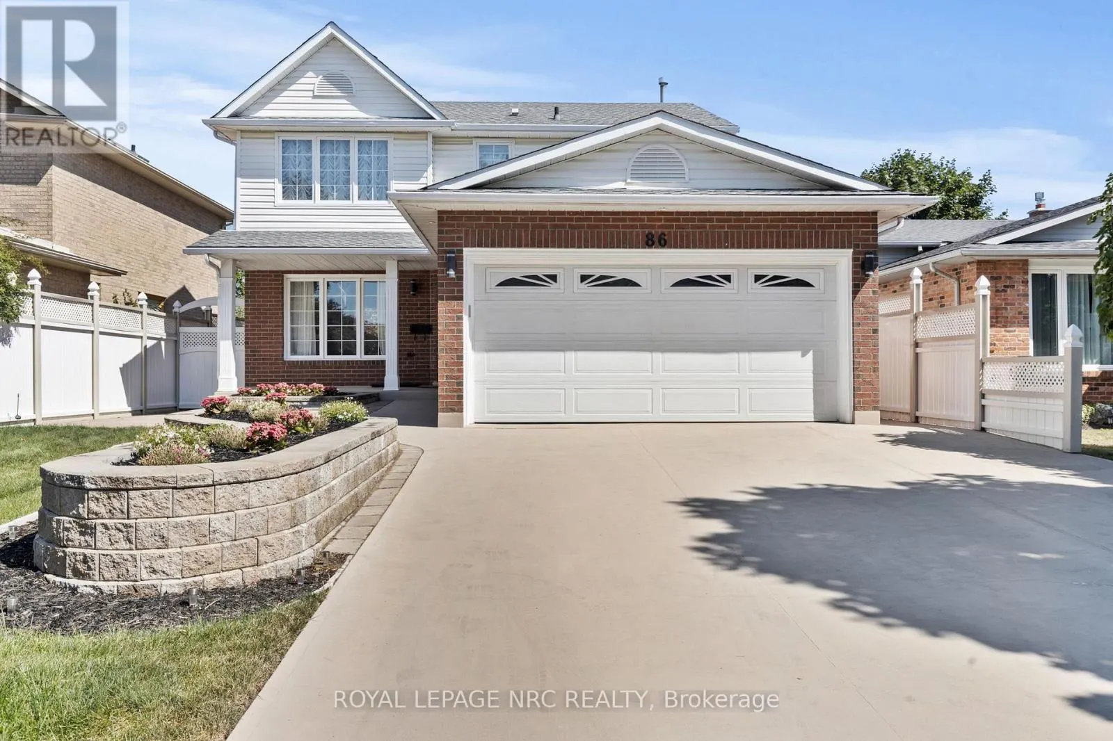 86 HUNTINGTON LANE