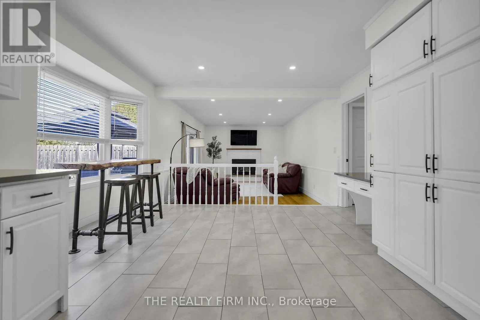 1601 PHILLBROOK DRIVE