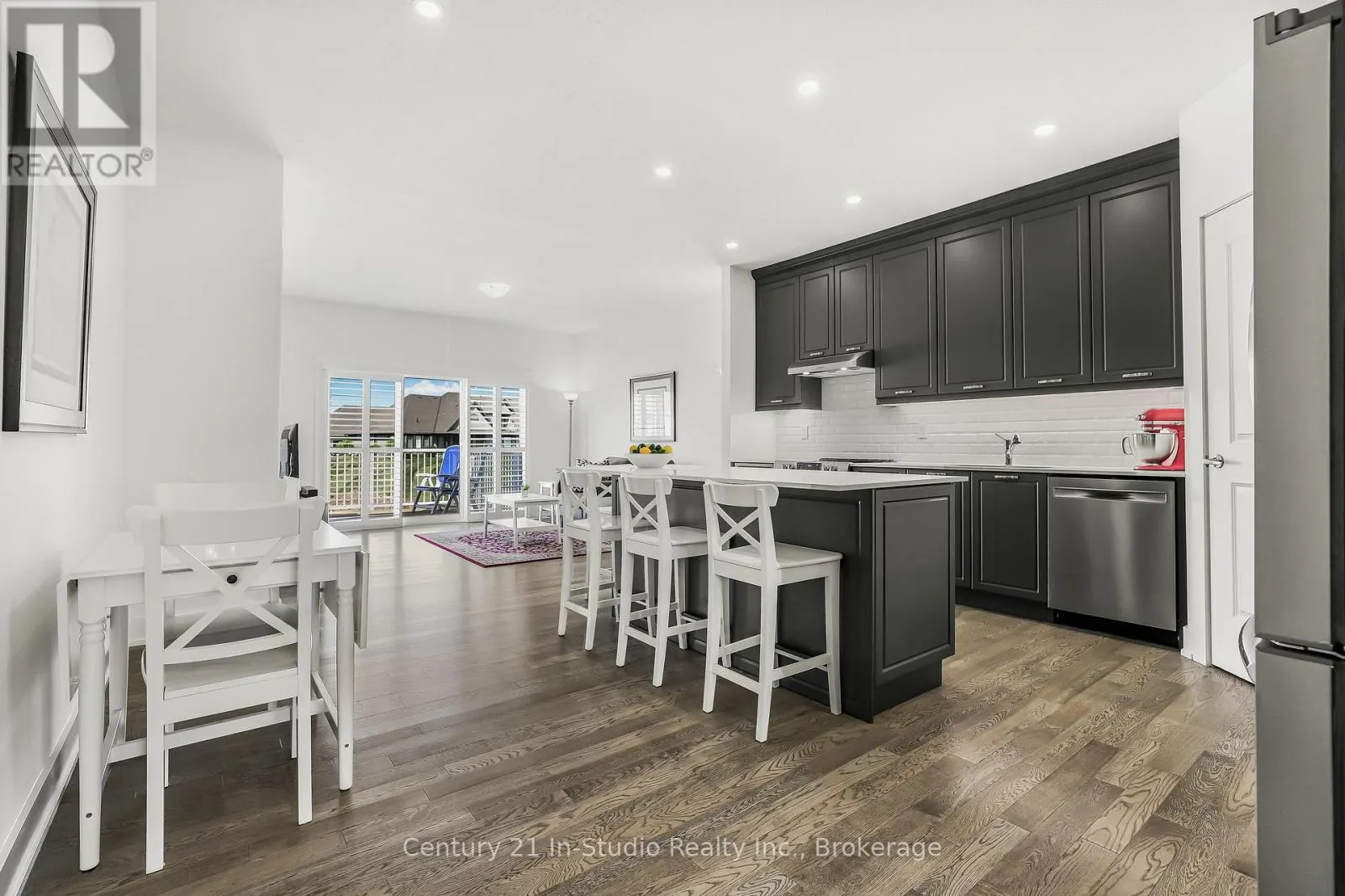 219 IRONWOOD WAY