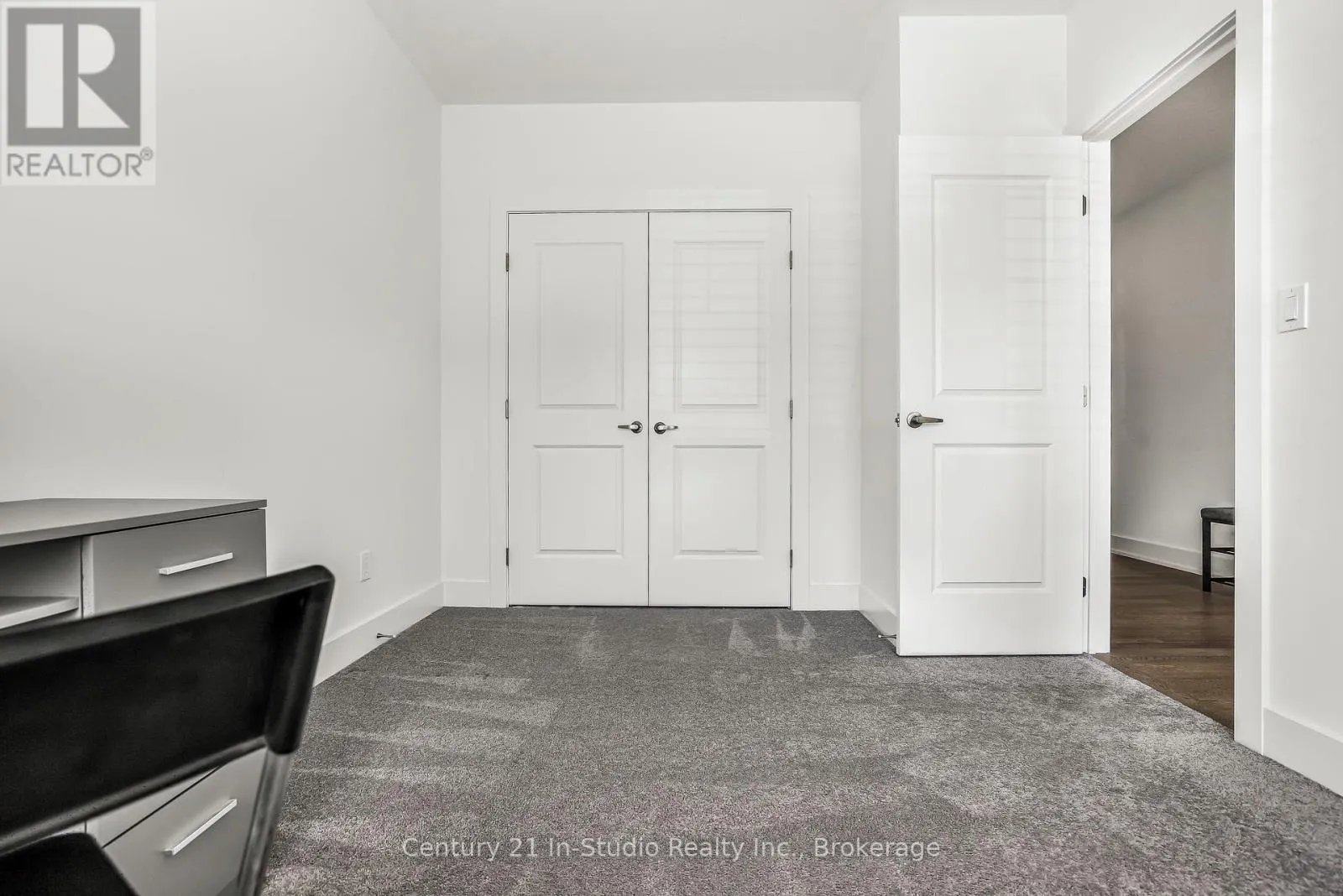 219 IRONWOOD WAY