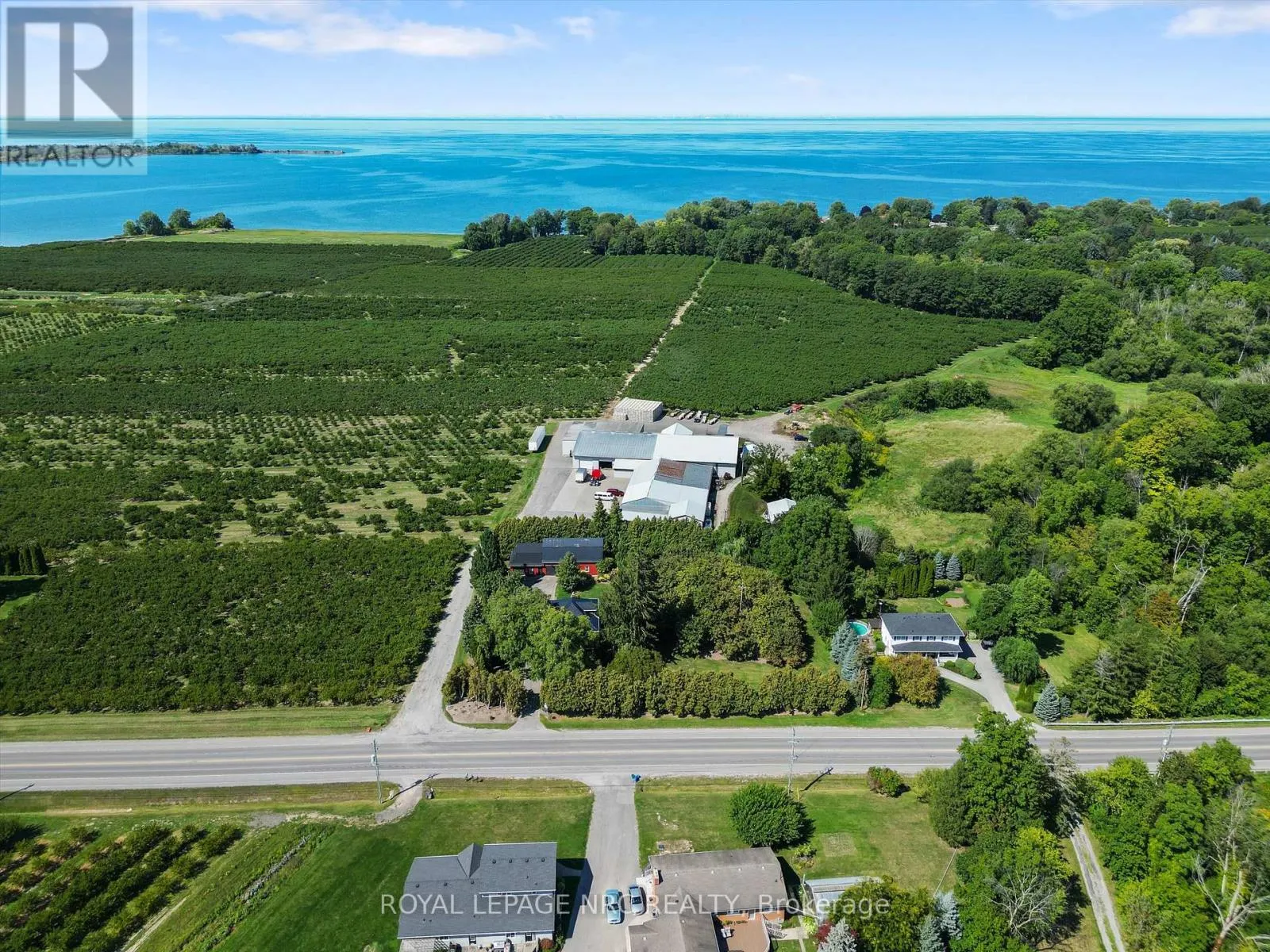 326 LAKESHORE ROAD