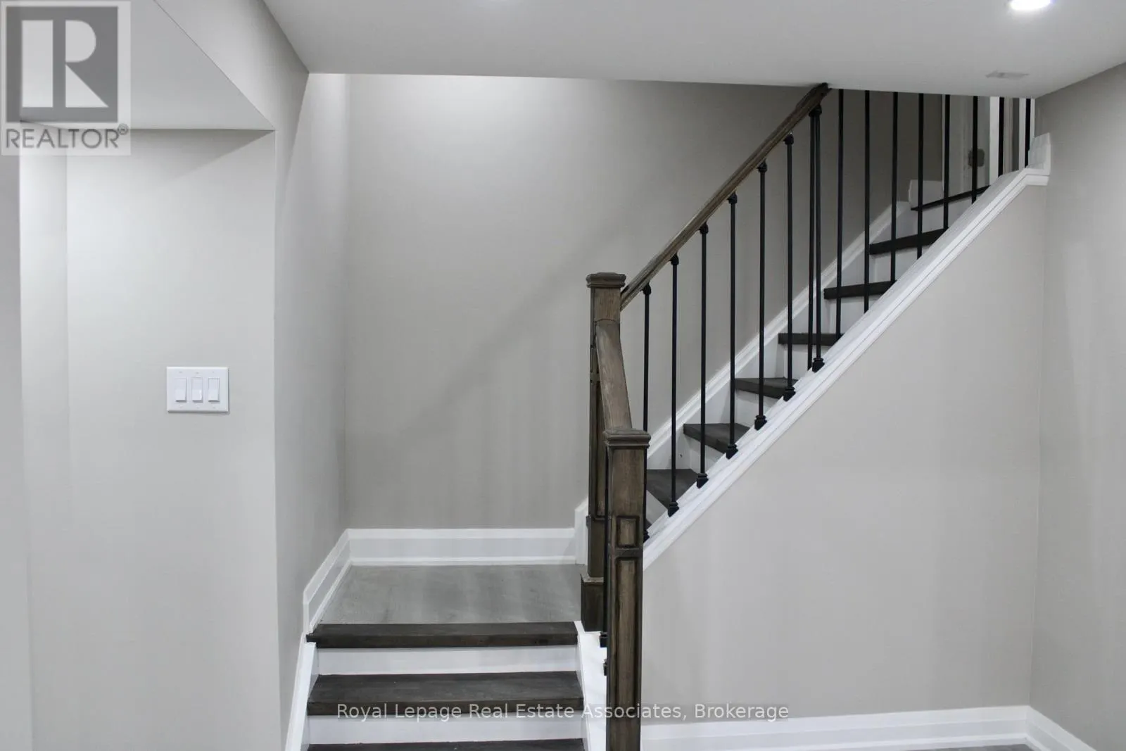 LOWER - 711 HAMMOND STREET
