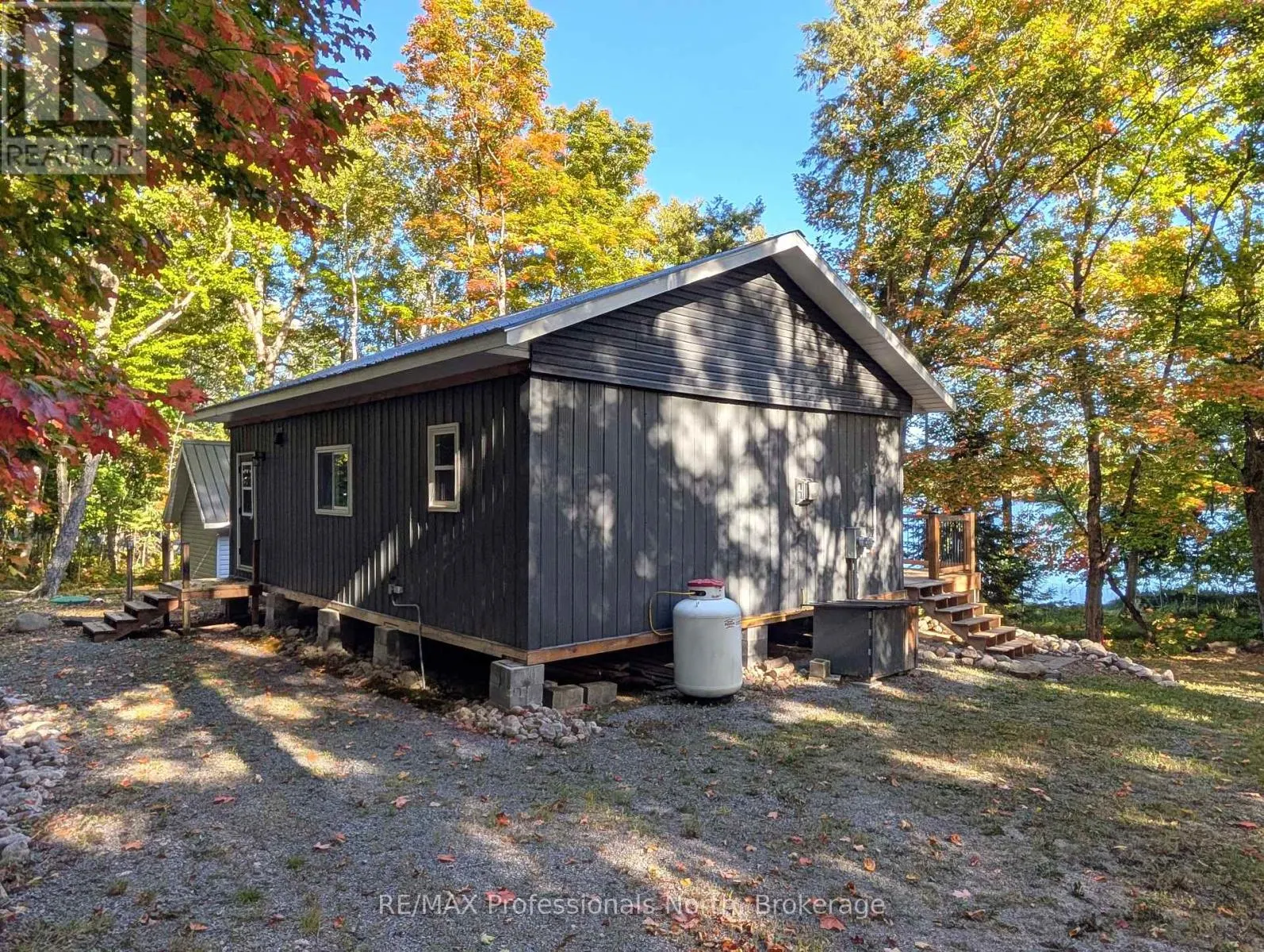 1179 SPRING LAKE ROAD