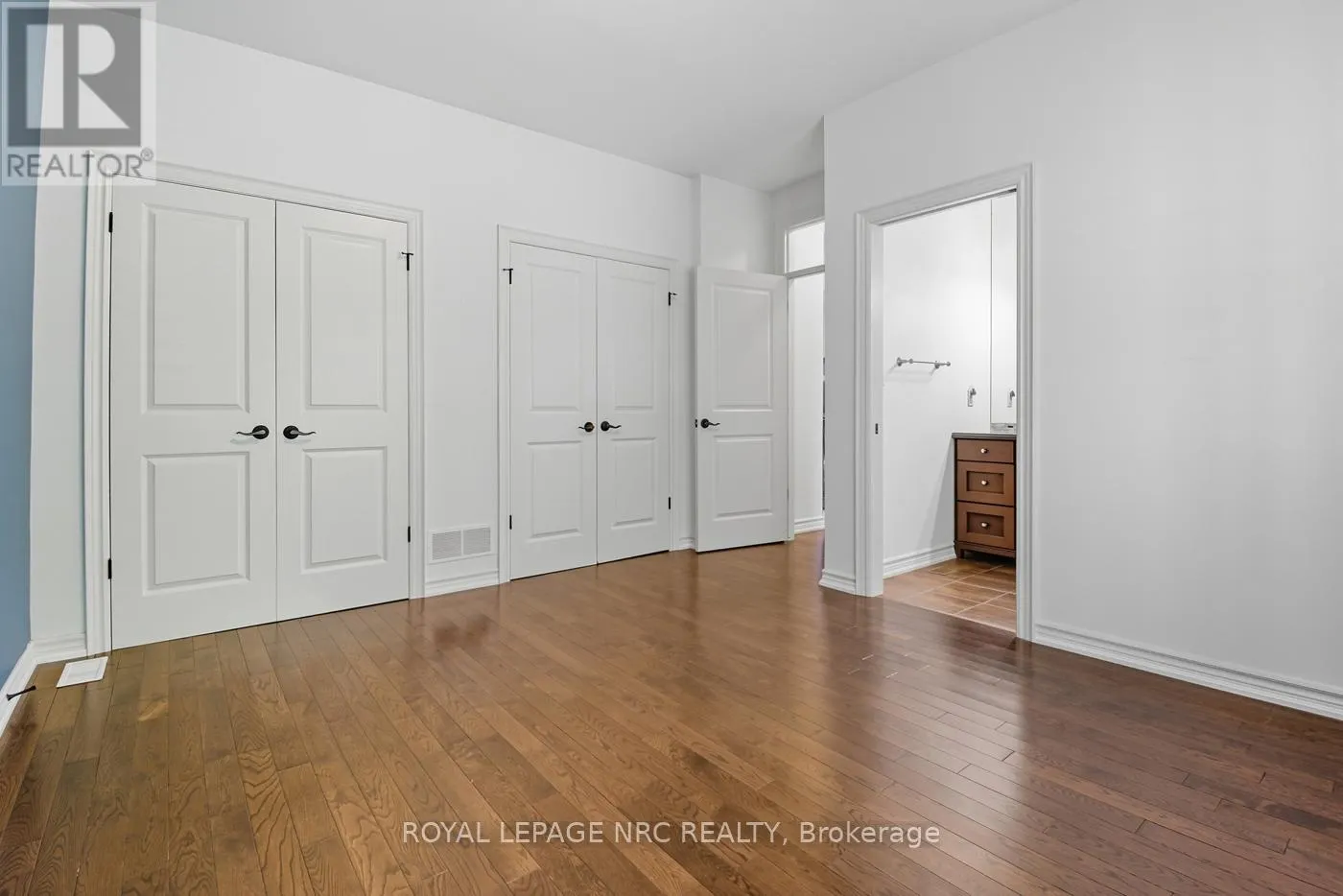 14 - 409 NIAGARA STREET, #14
