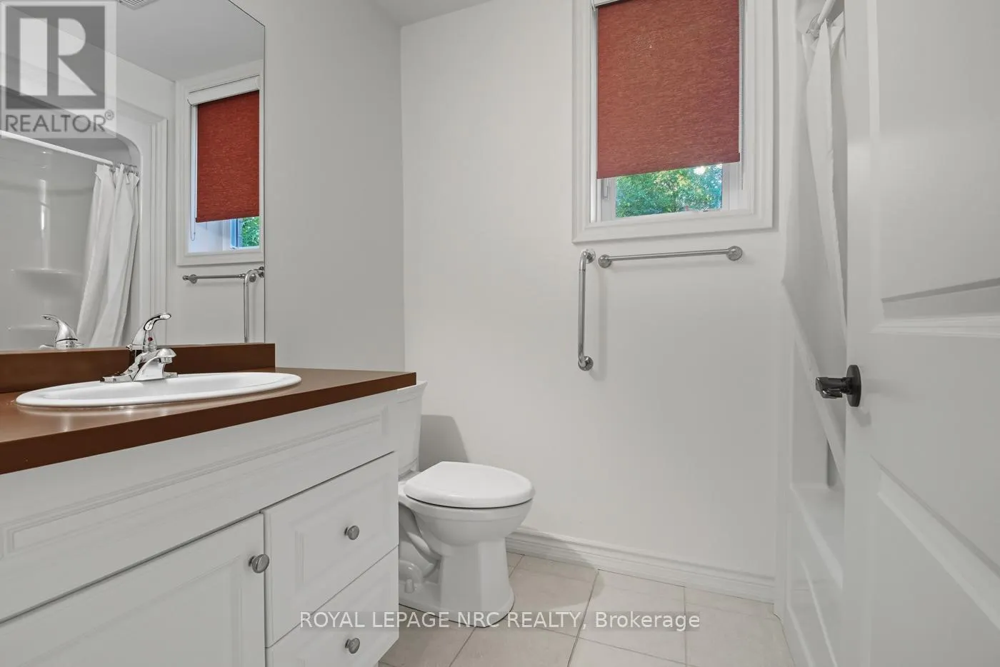 14 - 409 NIAGARA STREET, #14