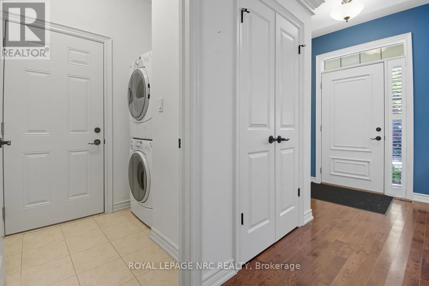 14 - 409 NIAGARA STREET, #14