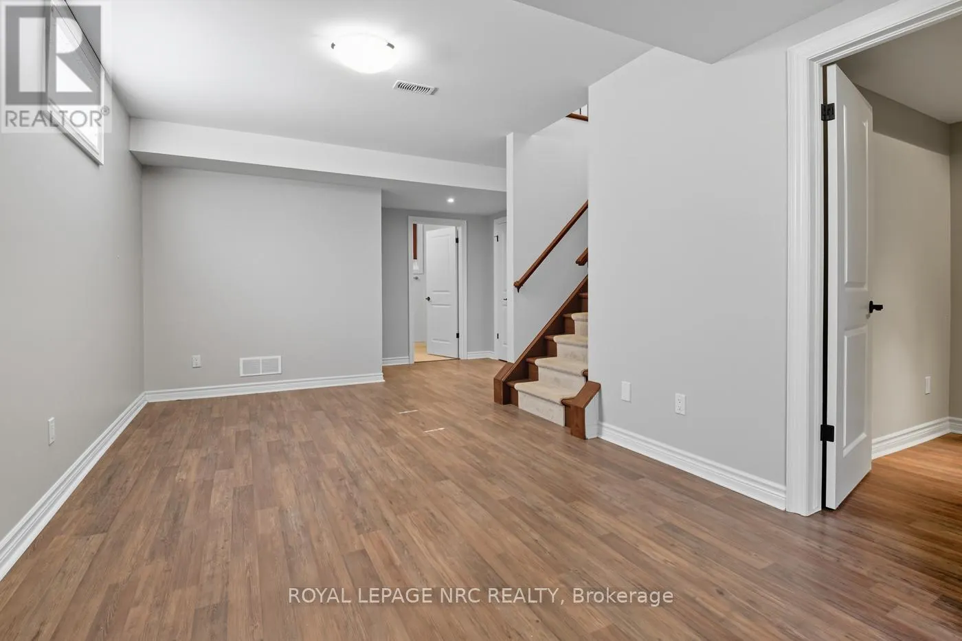 14 - 409 NIAGARA STREET, #14