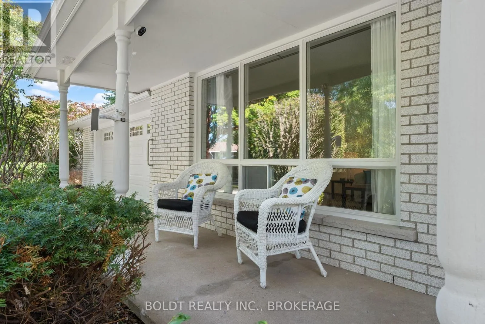 5 PRINCE DAVID COURT