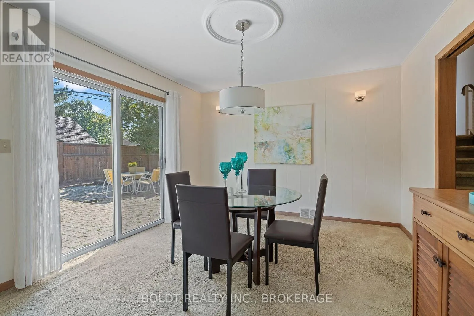 5 PRINCE DAVID COURT