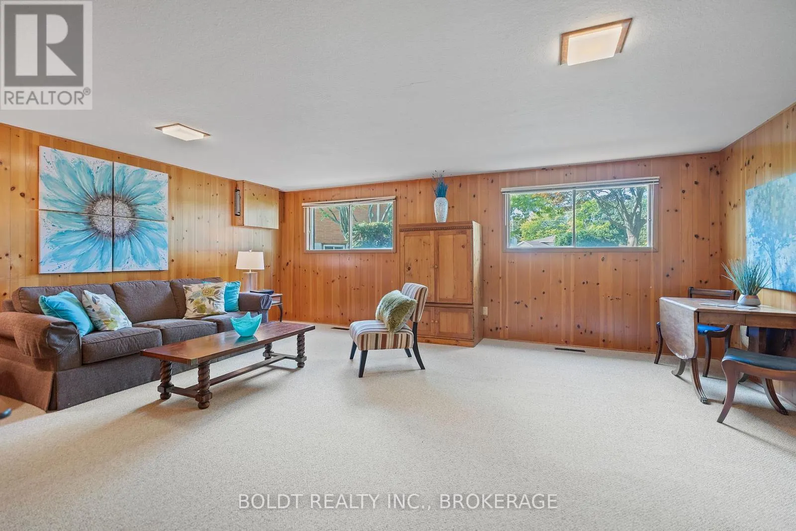 5 PRINCE DAVID COURT