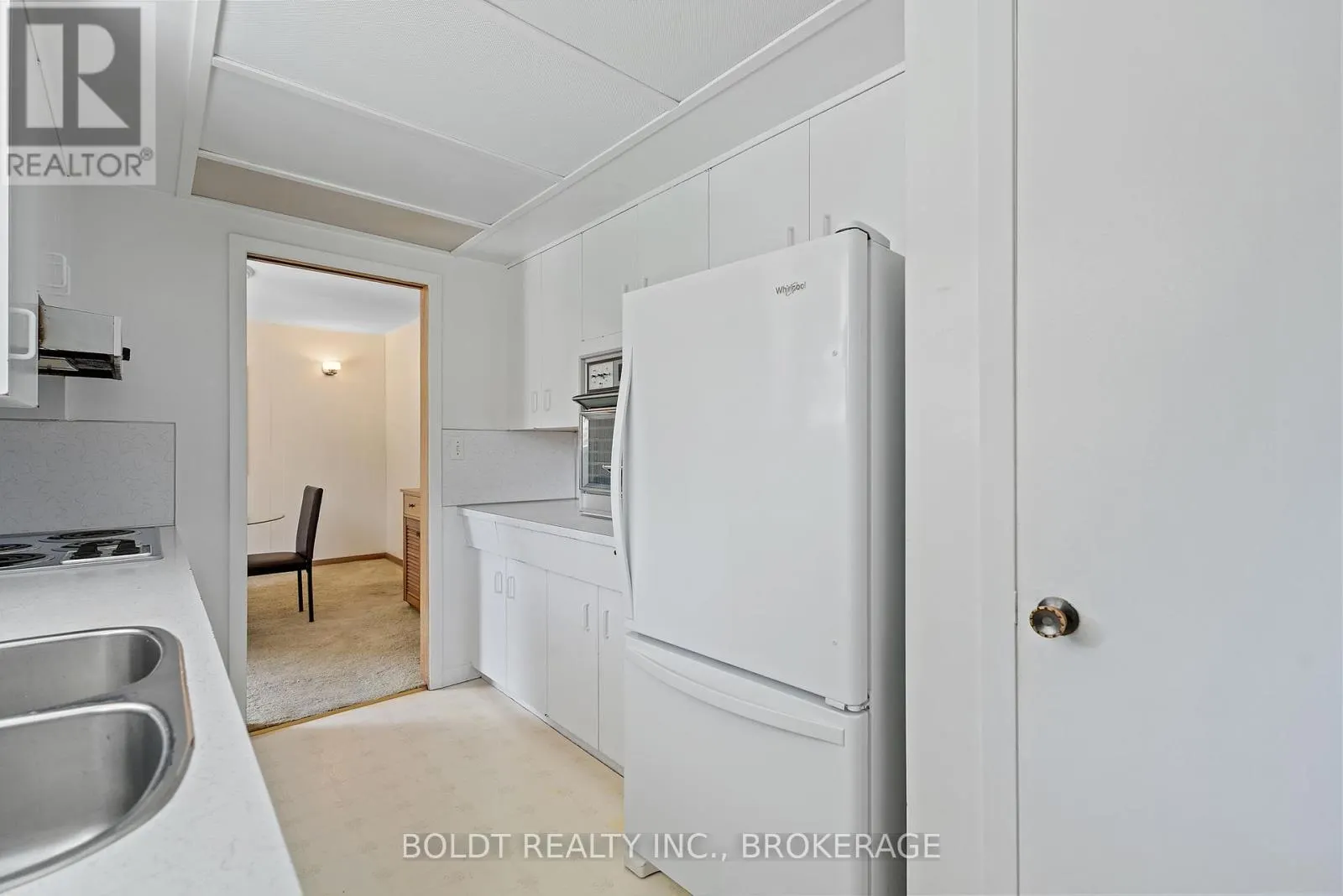 5 PRINCE DAVID COURT