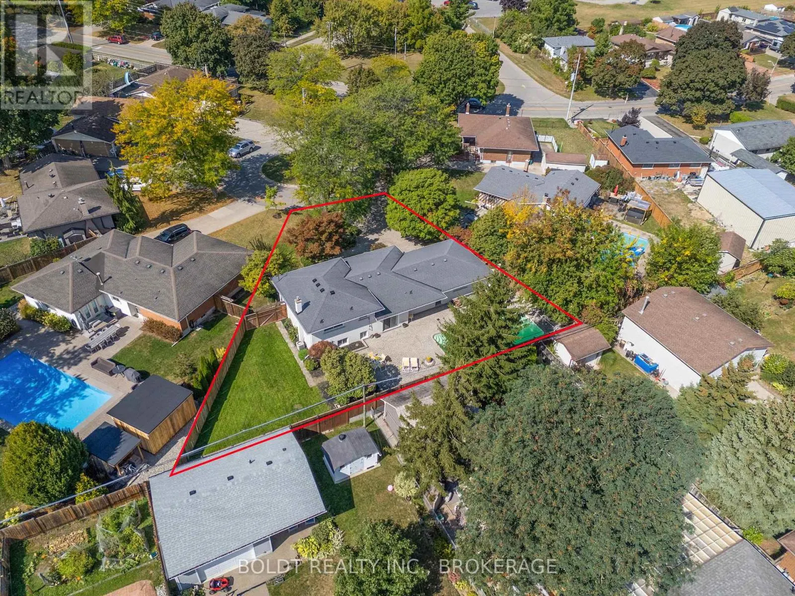 5 PRINCE DAVID COURT