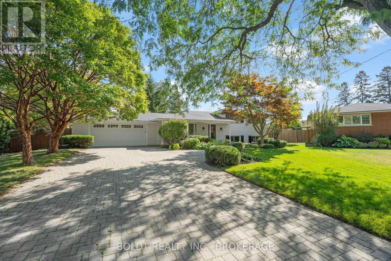 5 PRINCE DAVID COURT