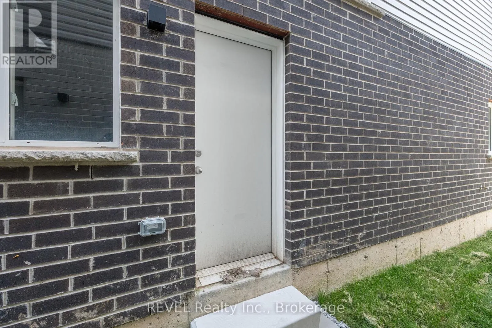 55 SUPERIOR STREET