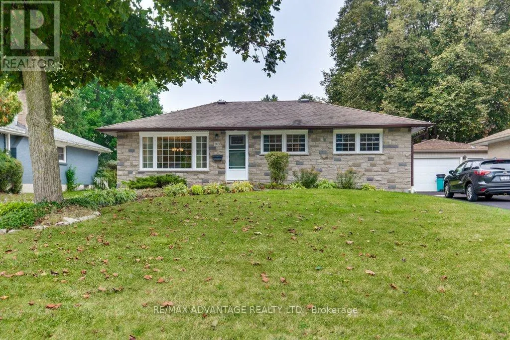 303 GRIFFITH STREET