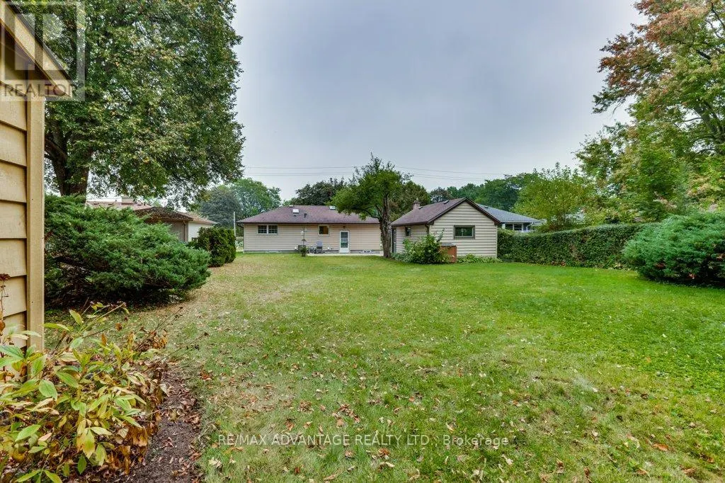 303 GRIFFITH STREET