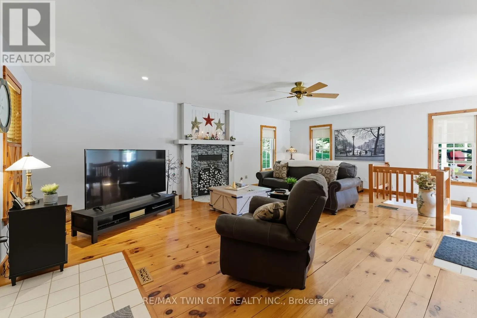 394 BISHOPGATE ROAD