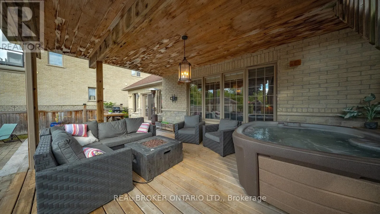 23 JAMIESON COURT