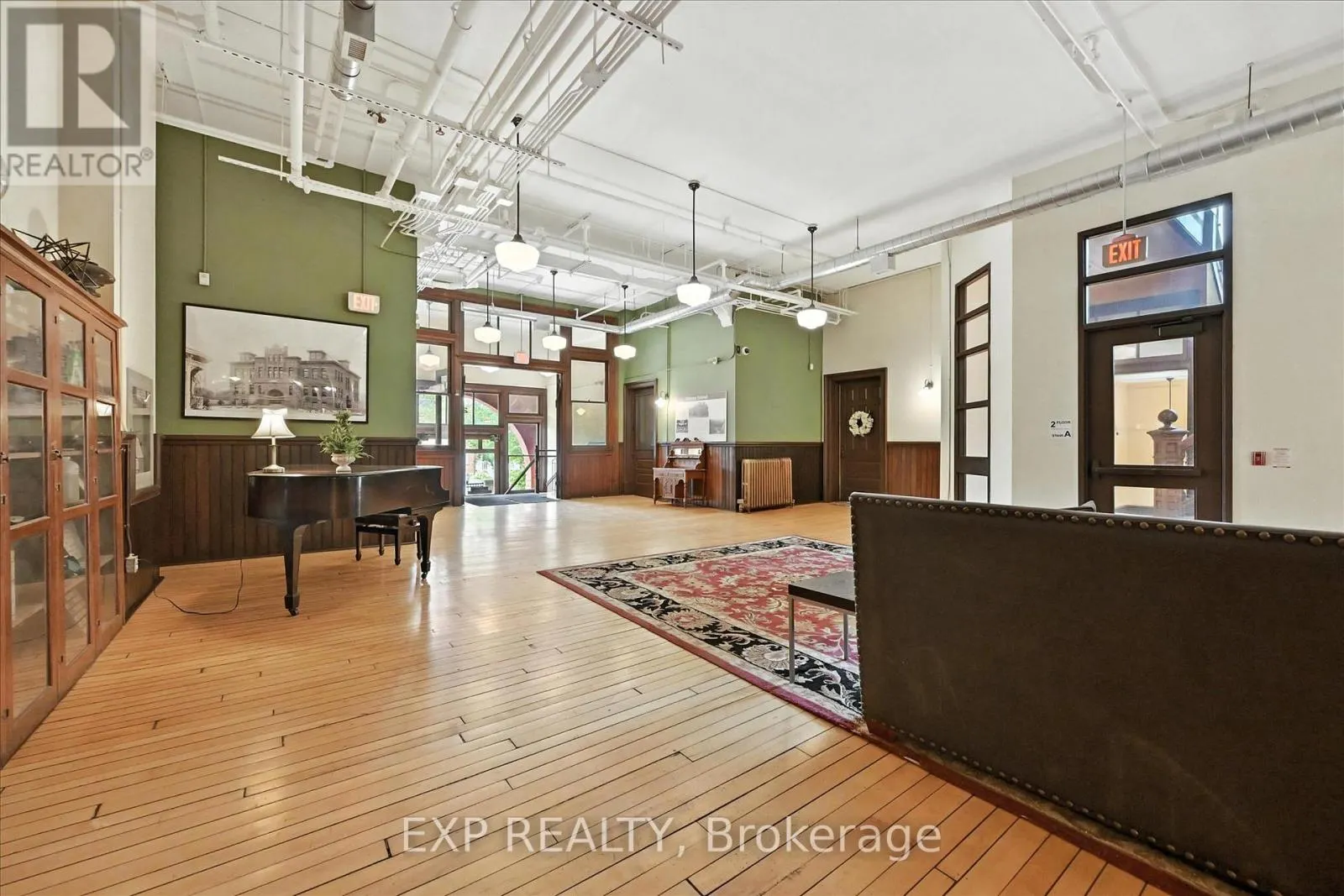 204 - 200 STINSON STREET, #204