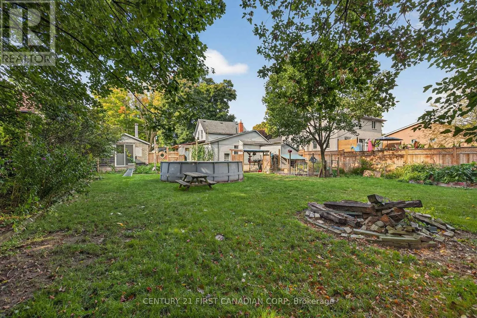247 RIDOUT STREET