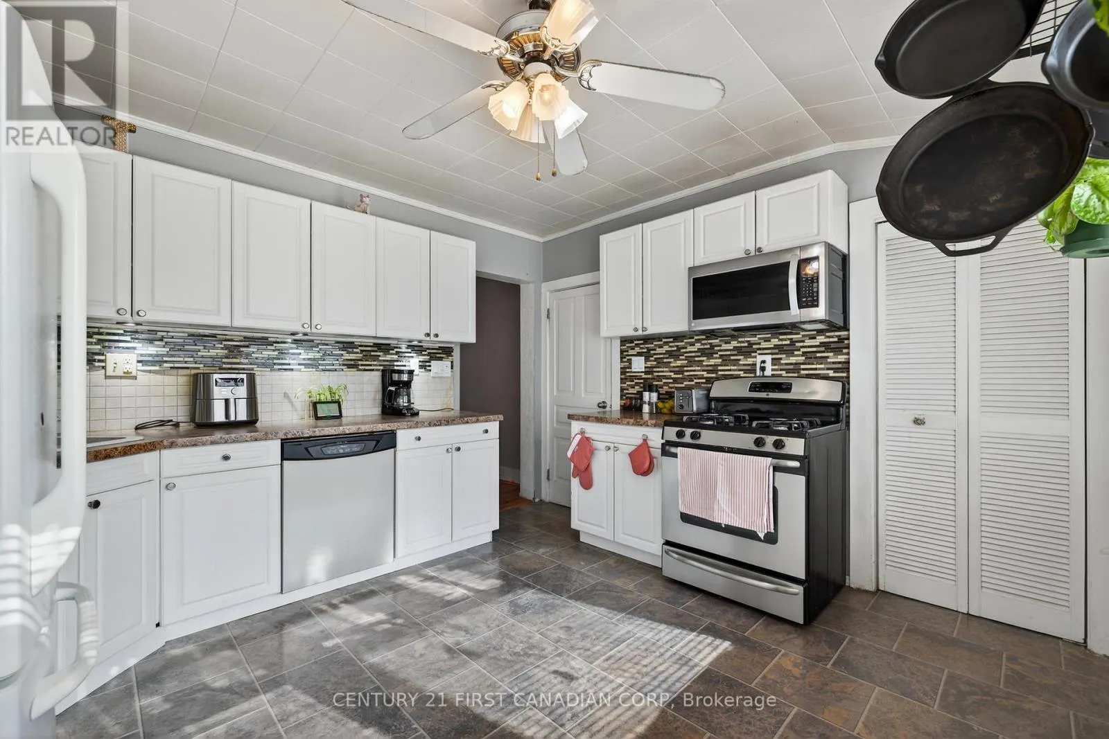 247 RIDOUT STREET