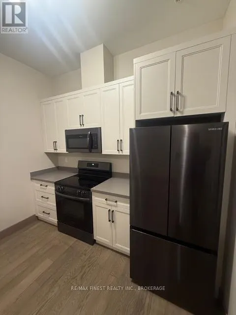238 - 2274 PRINCESS STREET, #238