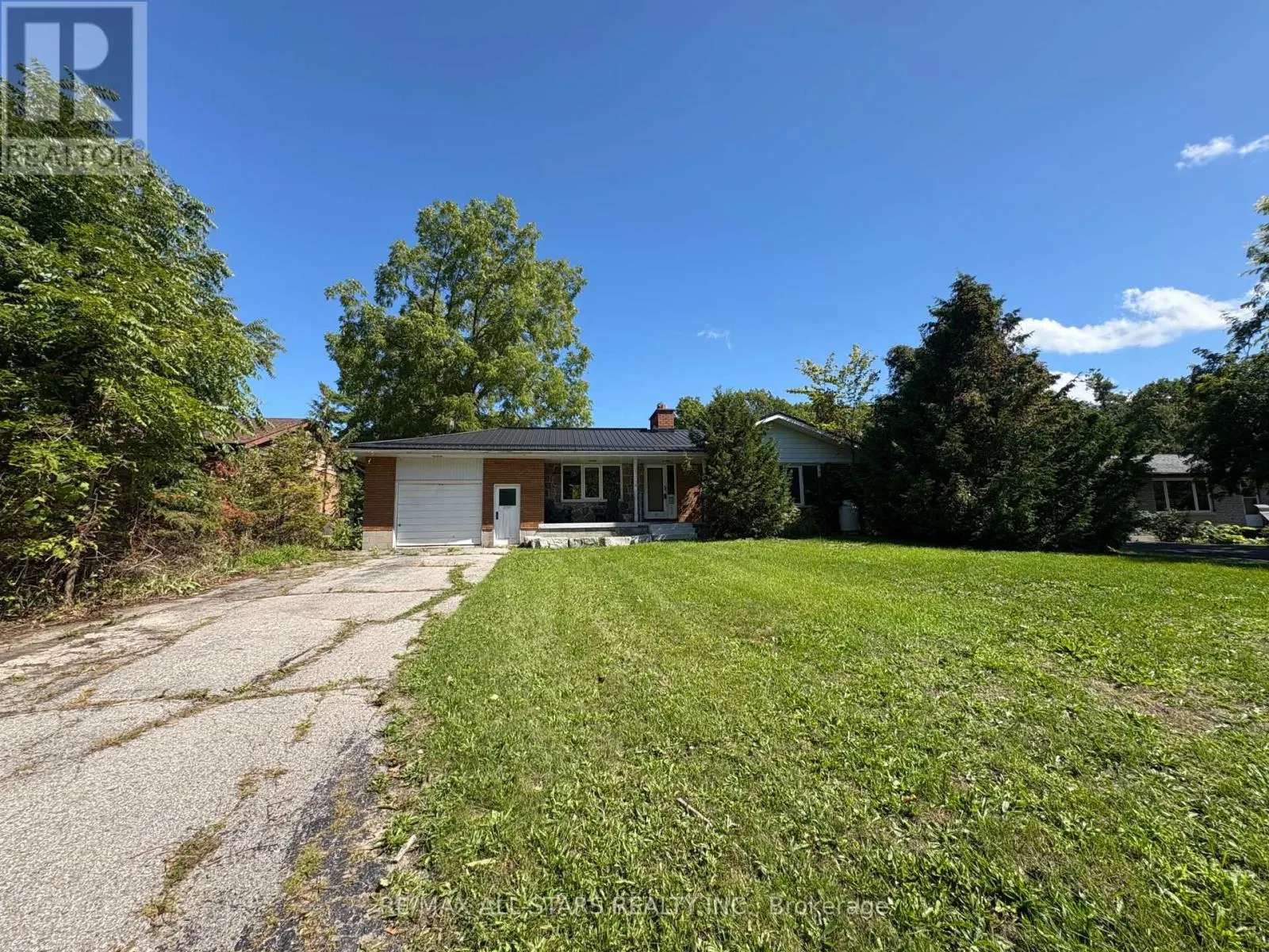 36 COVE ROAD